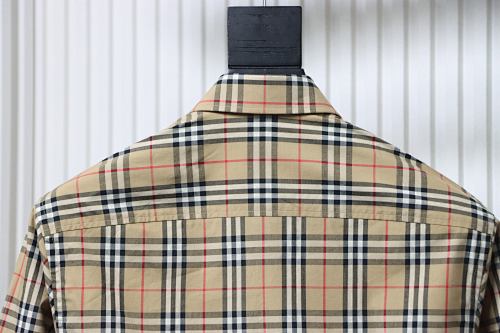 EM Sneakers Burberry Small Scale Check Long Sleeve Shirt Beige