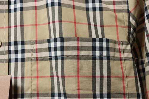 EM Sneakers Burberry Small Scale Check Long Sleeve Shirt Beige