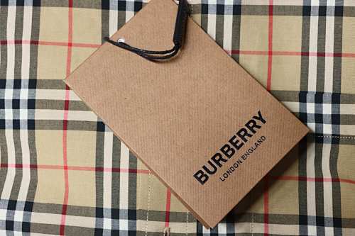 EM Sneakers Burberry Small Scale Check Long Sleeve Shirt Beige