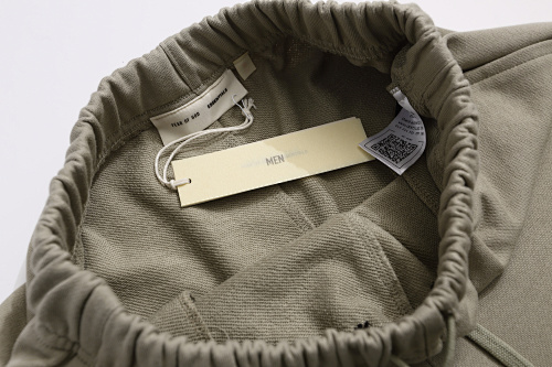 EM Sneakers Fear of God Essentials Relaxed Sweatshorts #K262 Black /Retro Black /Gray /Yellow /Claret