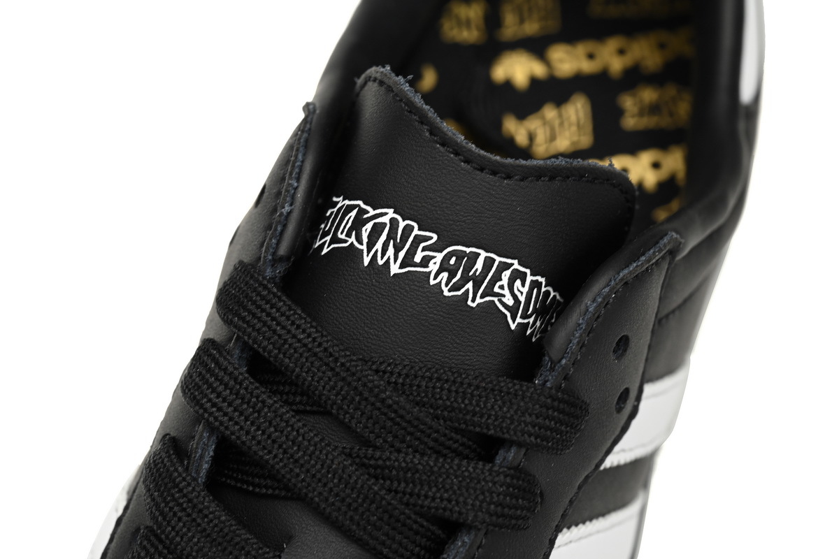 EM Sneakers Adidas Originals Samba Vegan OG Black and White Characters