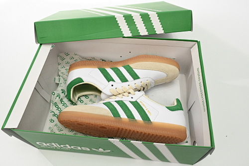 EM Sneakers Adidas Originals Samba Vegan OG Green and White HQ6075