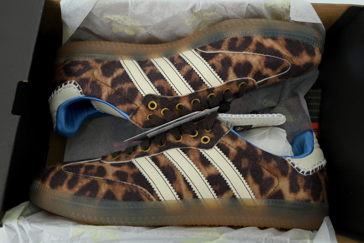 EM Sneakers Adidas Originals Samba Vegan OG Leopard Print