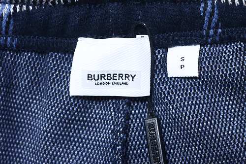 EM Sneakers Burberry Blue Plaid Knit Shorts