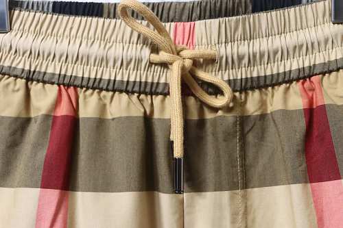 EM Sneakers Burberry Classic Striped Checkered Shorts Khaki