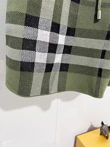 EM Sneakers Burberry Classic Style 2026 SS New Knitted Shorts Green