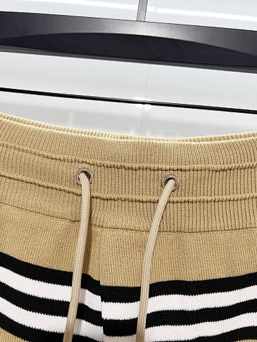 EM Sneakers Burberry Kenton Striped Drawstring Shorts