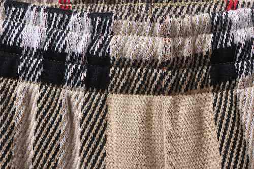 EM Sneakers Burberry Khaki Plaid Knit Shorts