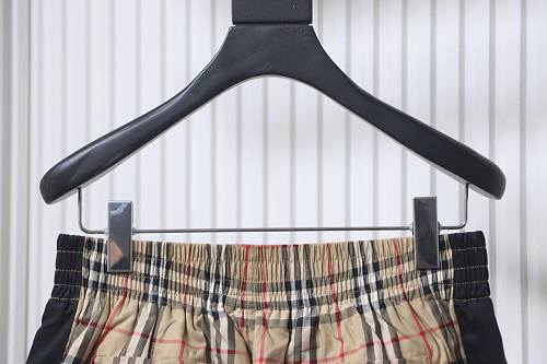 EM Sneakers Burberry Vintage Check Black Side-stripe Shorts Khaki