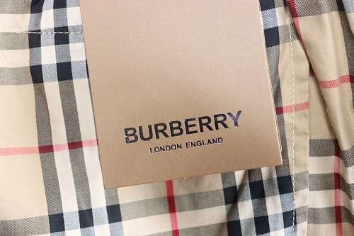 EM Sneakers Burberry Vintage Check White Side-stripe Shorts Khaki