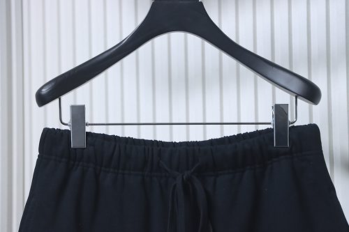 EM Sneakers Fear of God Essentials Collaboration Three-Stripe Silicone Print Shorts Black