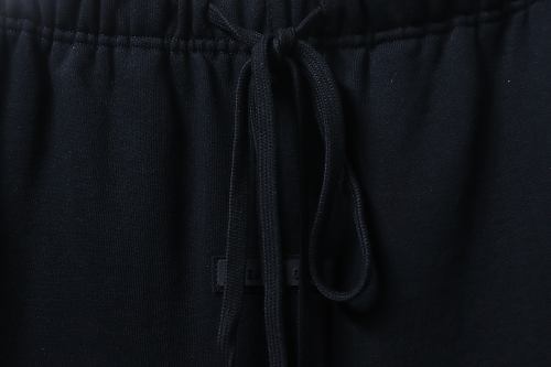 EM Sneakers Fear of God Essentials Collaboration Three-Stripe Silicone Print Shorts Black