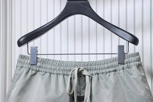 EM Sneakers Fear of God Track Shorts Grey Iridescent