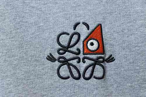 EM Sneakers Loewe x Louis Wain Limited Edition Monster Eyes Logo Embroidered T-Shirt Gray