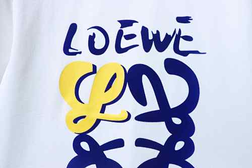 EM Sneakers Loewe 25ss Graffiti Painted Flocked Print T-shirt White