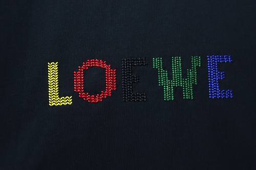 EM Sneakers Loewe 26SS Colorful Logo Embroidered T-shirt Black