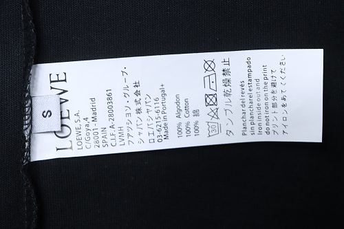 EM Sneakers Loewe & Onrun Collaboration Zipper Pocket Logo Taped T-Shirt Black