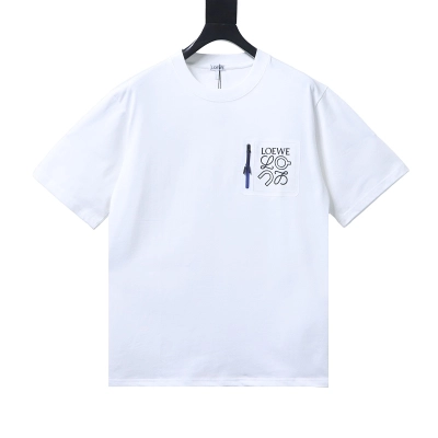 EM Sneakers Loewe & Onrun Collaboration Zipper Pocket Logo Taped T-Shirt White 01