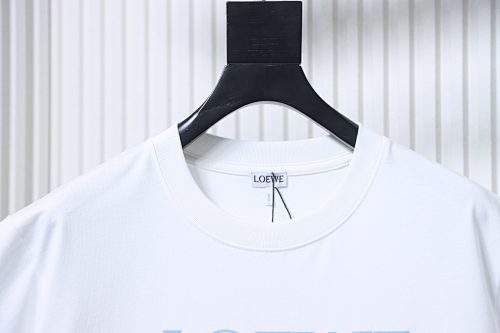 EM Sneakers Loewe Irregular Logo Color-Blocked Foam Print T-Shirt White