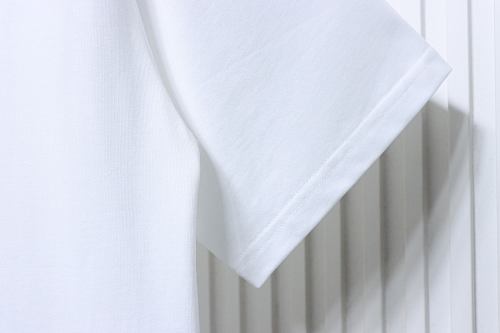 EM Sneakers Loewe Irregular Logo Color-Blocked Foam Print T-Shirt White