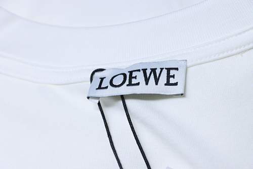 EM Sneakers Loewe Rainbow Embroidered Logo T-Shirt White