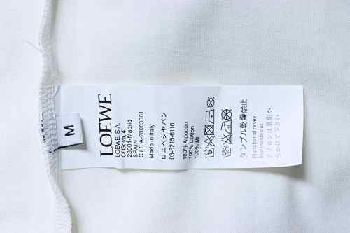 EM Sneakers Loewe Rainbow Embroidered Logo T-Shirt White