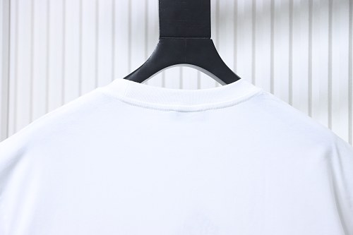 EM Sneakers Loewe SS25 Towel Embroidered Logo T-Shirt White