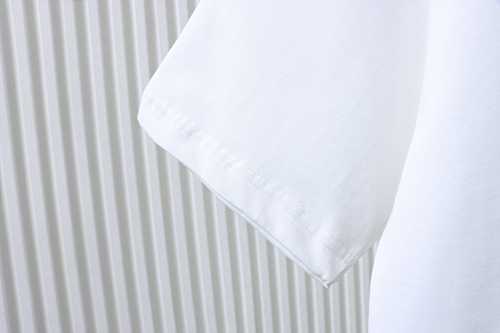 EM Sneakers Loewe T-shirt Classic Embroidered Logo White