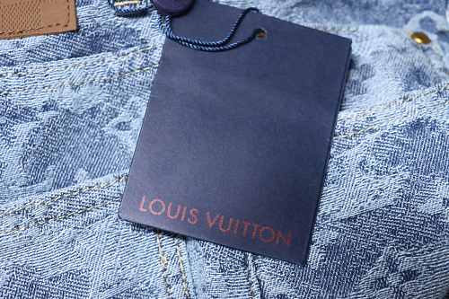EM Sneakers Louis Vuitton 25SS All-over Monogram Jacquard Denim Short-sleeved Shirt  & Shorts Sets Blue