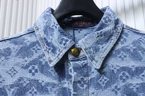 EM Sneakers Louis Vuitton 25SS All-over Monogram Jacquard Denim Short-sleeved Shirt Blue