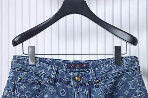 EM Sneakers Louis Vuitton All-over Jacquard Denim Short Jeans Blue