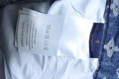 EM Sneakers Louis Vuitton All-over Jacquard Denim Short Jeans Blue