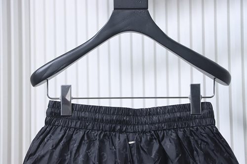 EM Sneakers Louis Vuitton Classic Full Logo Jacquard Silk Elastic Drawstring Shorts Black