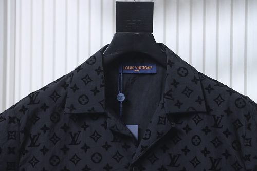 EM Sneakers Louis Vuitton Monogram Moire Jacquard Silk Shirt & Shorts Sets Black
