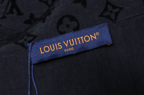 EM Sneakers Louis Vuitton Monogram Moire Jacquard Silk Short Sleeve Shirt Black