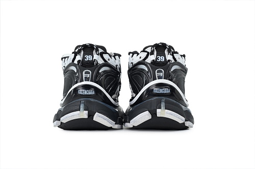 EM Sneakers Balenciaga Runner LED Sneaker Black and White 853225 WRNLD 9010