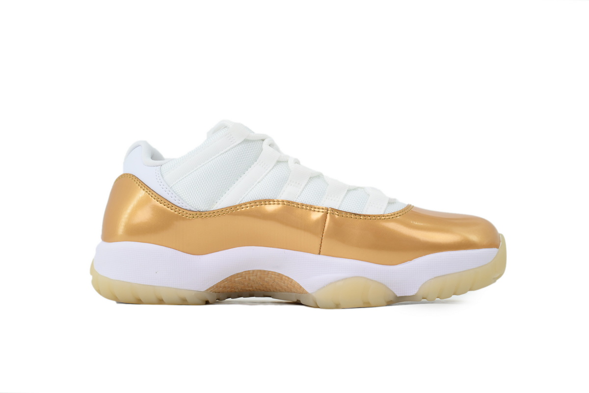 EM Sneakers Wmns Air Jordan 11 Low Mother's Day