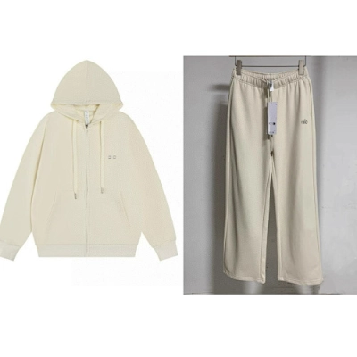 EM Sneakers Alo Yoga Accolade Full Zip Hoodie & Sweatpant Set Oat Milk 01