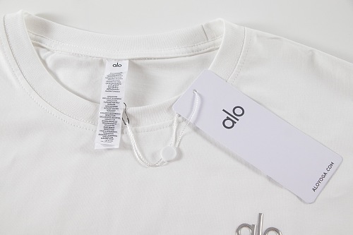 EM Sneakers Alo Yoga T-Shirt & Shorts Sets White