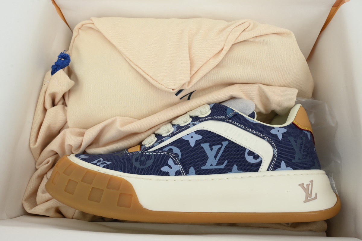 EM Sneakers Louis Vuitton LV Tilted Sneaker Blue