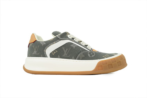 EM Sneakers Louis Vuitton LV Tilted Sneaker Green Print