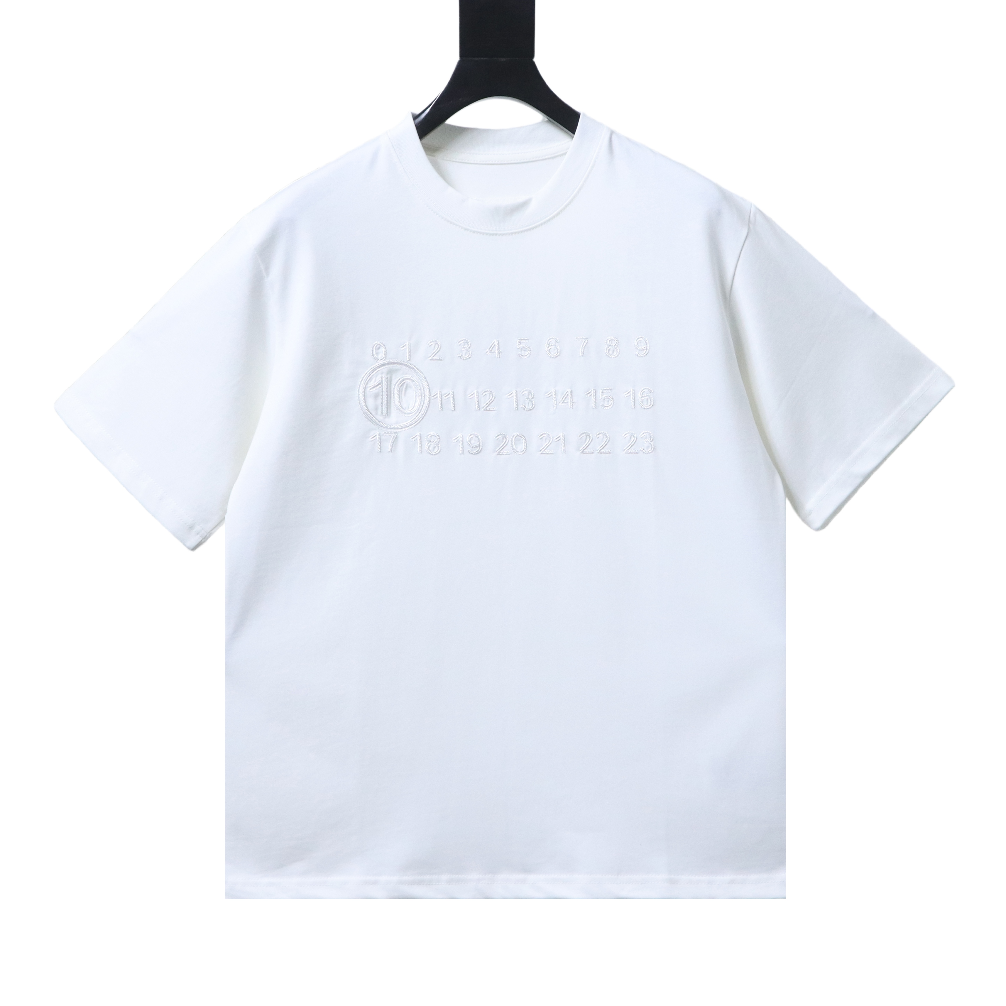 EM Sneakers Maison Margiela 25SS Embroidered Letter T-shirt White