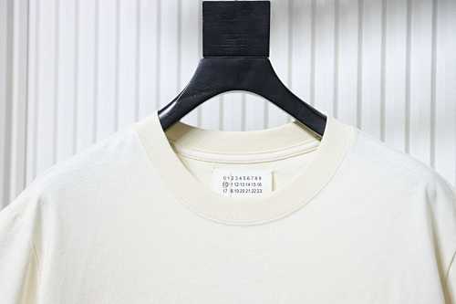 EM Sneakers Maison Margiela 26SS Distressed Digital Print T-Shirt Light Yellow