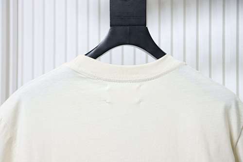 EM Sneakers Maison Margiela 26SS Distressed Digital Print T-Shirt Light Yellow