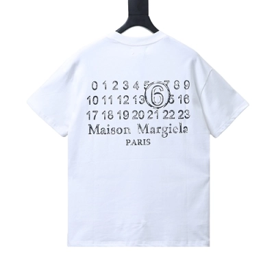 EM Sneakers Maison Margiela Back Digital Double Image Print T-Shirt White 02