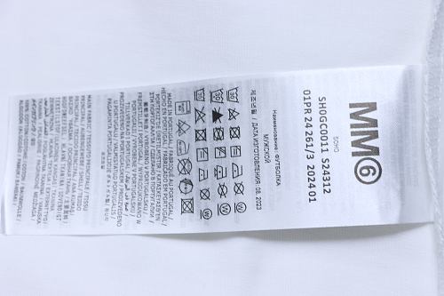 EM Sneakers Maison Margiela Digital Calendar Embroidered T-shirt White