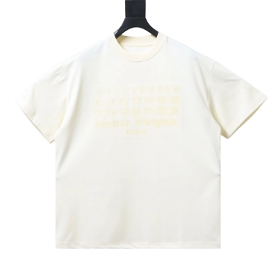 EM Sneakers Maison Margiela M6 Embroidered Number Logo OT T-shirt Light Yellow 01