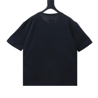 EM Sneakers Maison Margiela 26SS Mirrored Lettering T-shirt Black 02