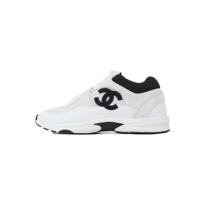 EM Sneakers Chanel CC Logo Sneaker White and Black 01