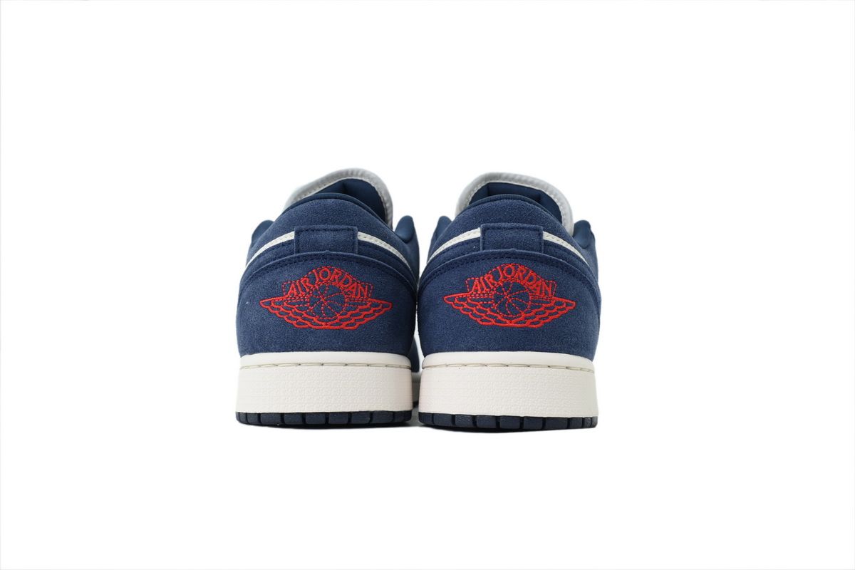 EM Sneakers Air Jordan 1 Low SE Obsidian University Gold